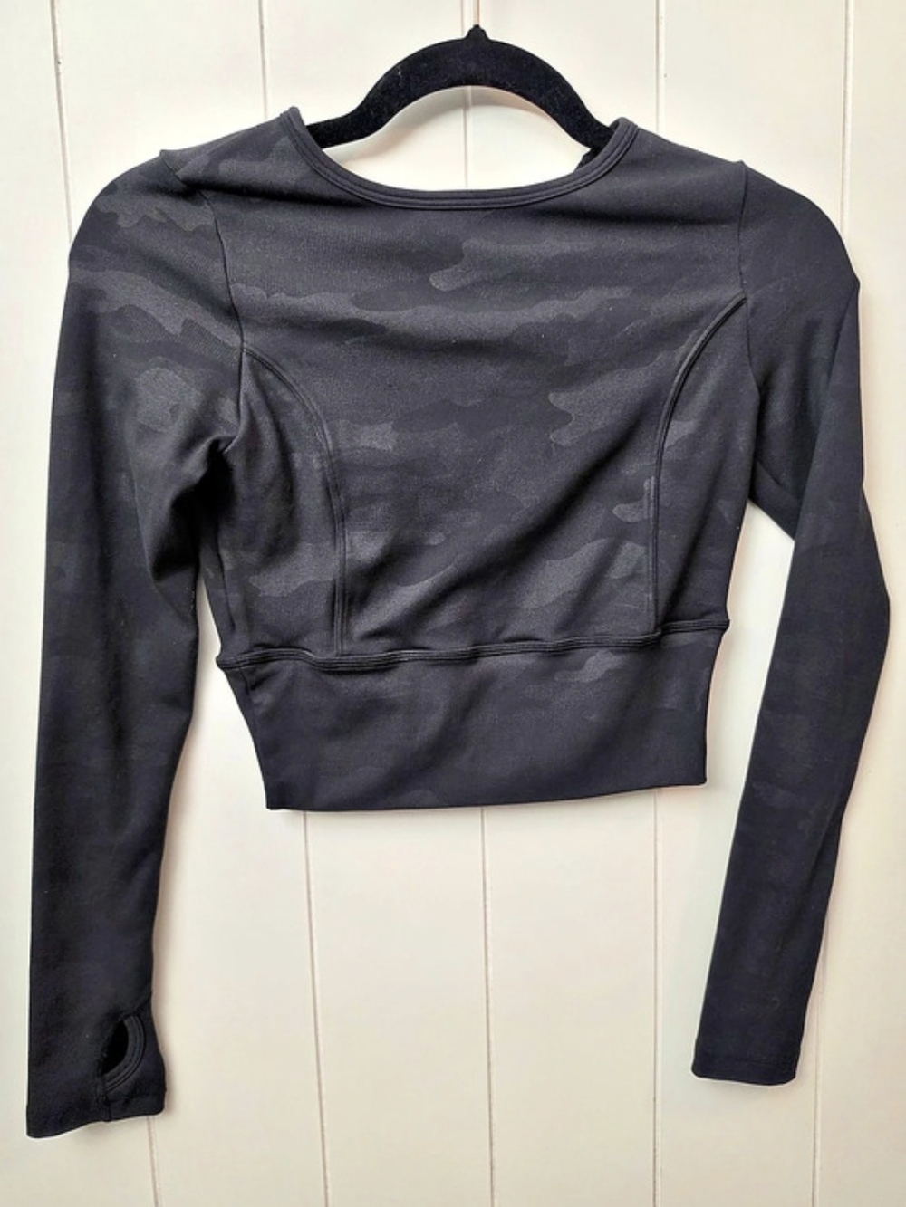 CB Black Camo Crop Athletic Top Open Back Small